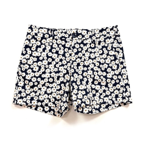 Ann Taylor Pants - Ann Taylor Daisy Shorts